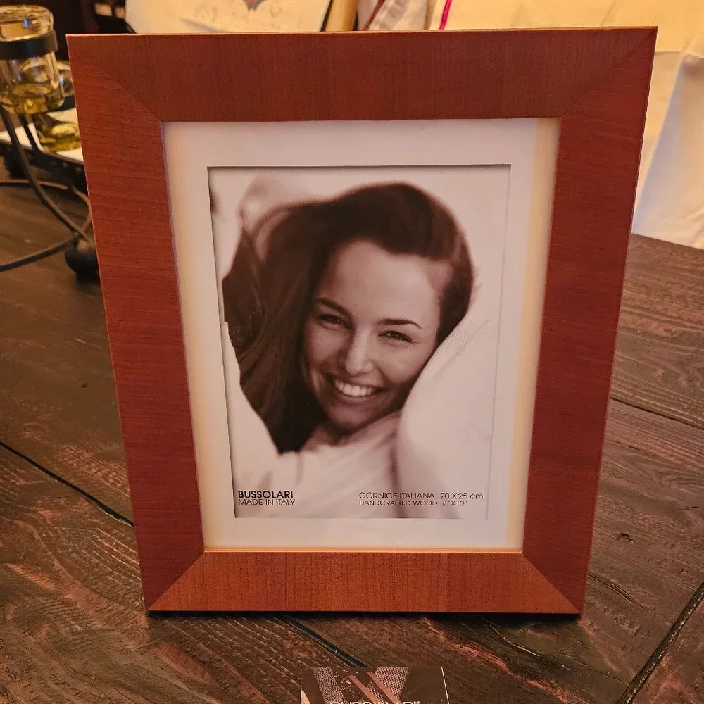RARE NIB ITALIAN BUSSOLARI HANDCRAFTED CORNICE ITALIANA WOOD 8x10 PICTURE FRAME